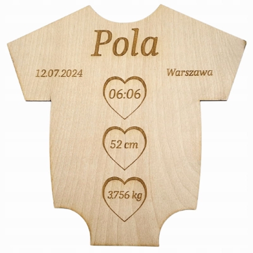 DREWNIANA-METRYCZKA-DZIECIECIA-BODY-DZIECKO-NARODZINY-PERSONALIZOWANA.jpg