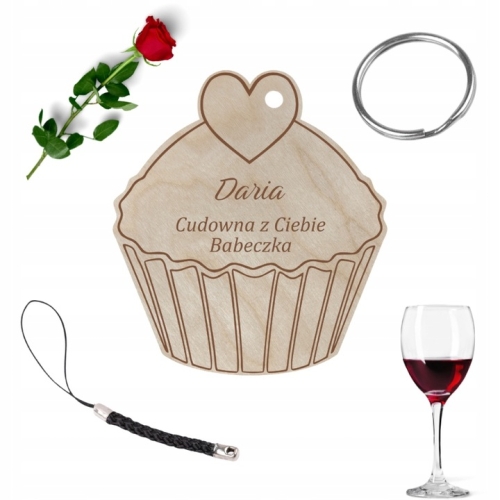 BRELOK-WALENTYNKI-DZIEN-KOBIET-PERSONALIZOWANY-BABECZKA-Z-SERCEM-CUDOWNA.jpg
